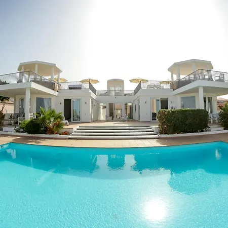 Boutique Experience * أذيخي