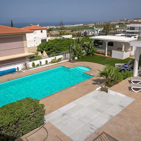 Boutique Experience * أذيخي