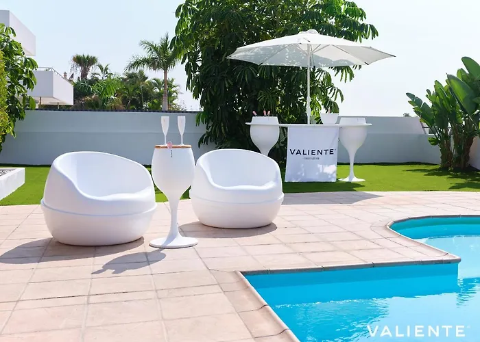 Boutique Experience أذيخي