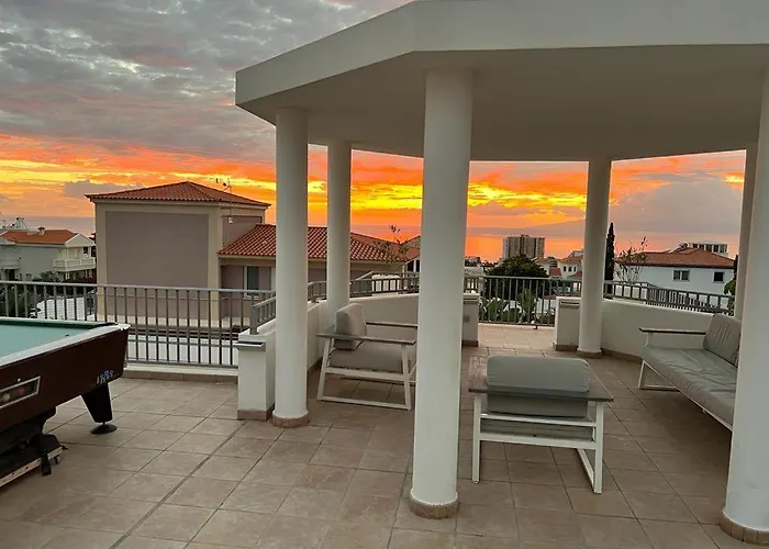 Boutique Experience أذيخي