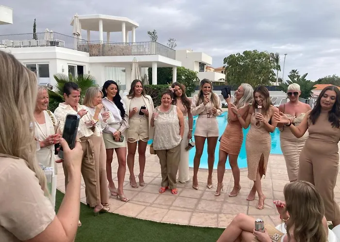 Boutique Experience فيلة أذيخي