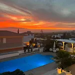 וילה Boutique Experience *