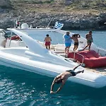 Boutique Experience אדחה