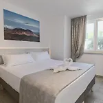 Boutique Experience וילה