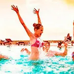 Boutique Experience אדחה