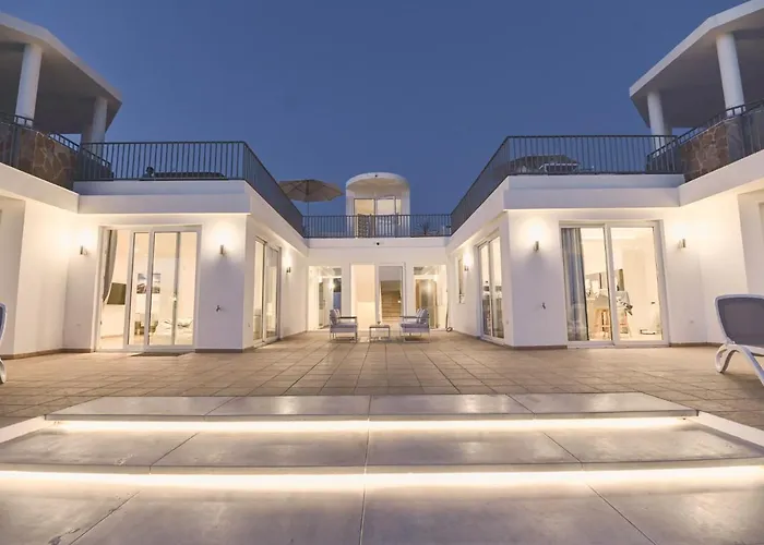 Villa Boutique Experience